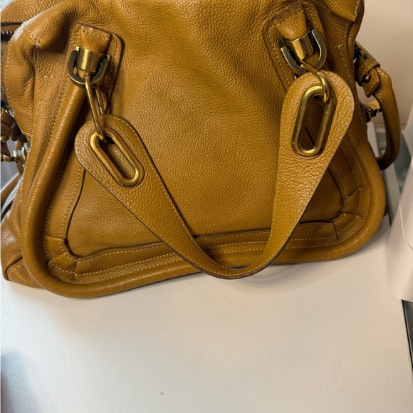 Chloe Mustard Leather Shoulder Bag - Picture 2 of 14